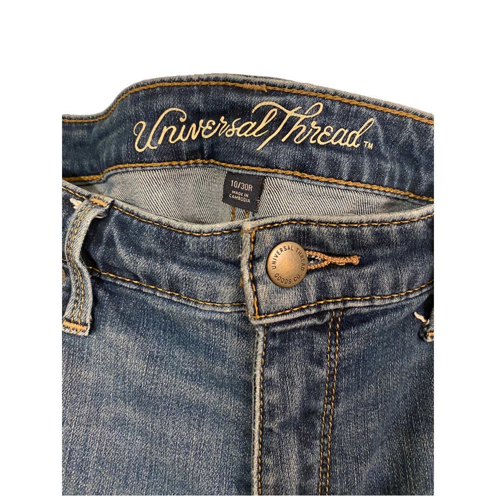 Universal Thread Jeans - Picture 3 of 3